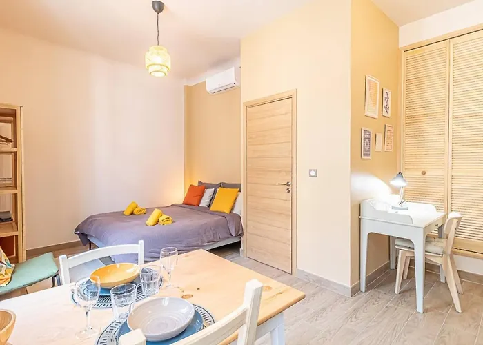 Cosy One Room Apartment Near Monaco